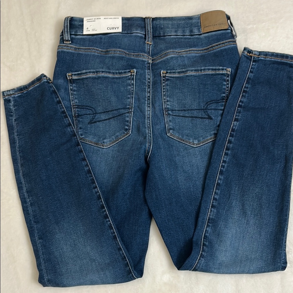 American Eagle Outfitters Women's Blue Jeans - Picture 3 of 4
